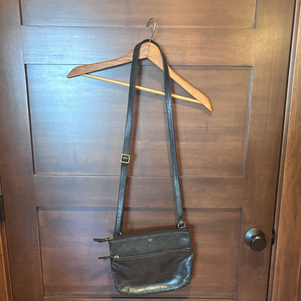 Fossil Black Leather Crossbody Bag